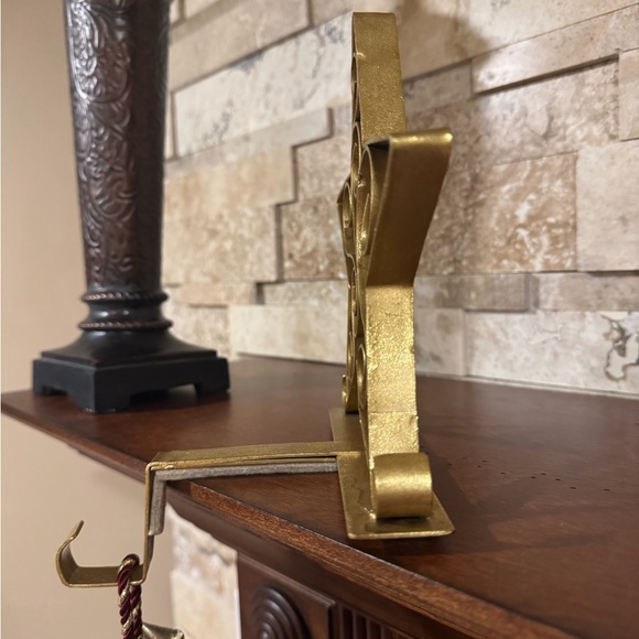 4 Metal stocking holders - excellent condition - Picture 5 of 5